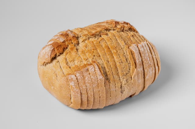 PAN DE CENTENO Y TRIGO CORTADO