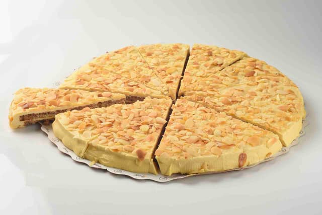 TARTA SWEDISH CAKE