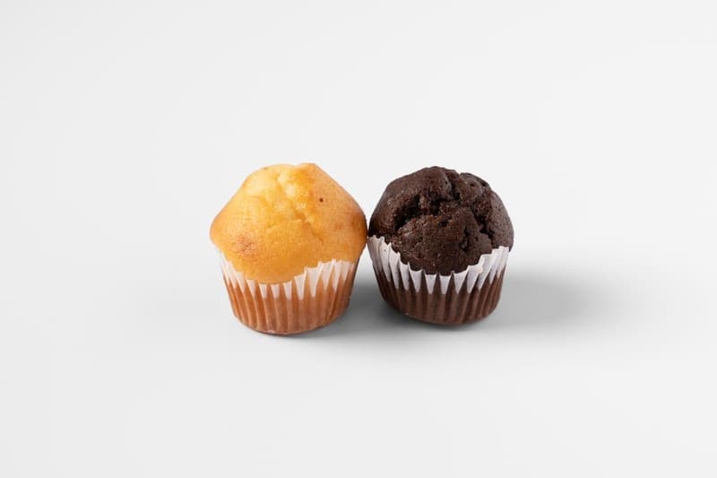 MINI MUFFIN DE VAINILLA, LIMÓN Y DOBLE CHOCOLATE
